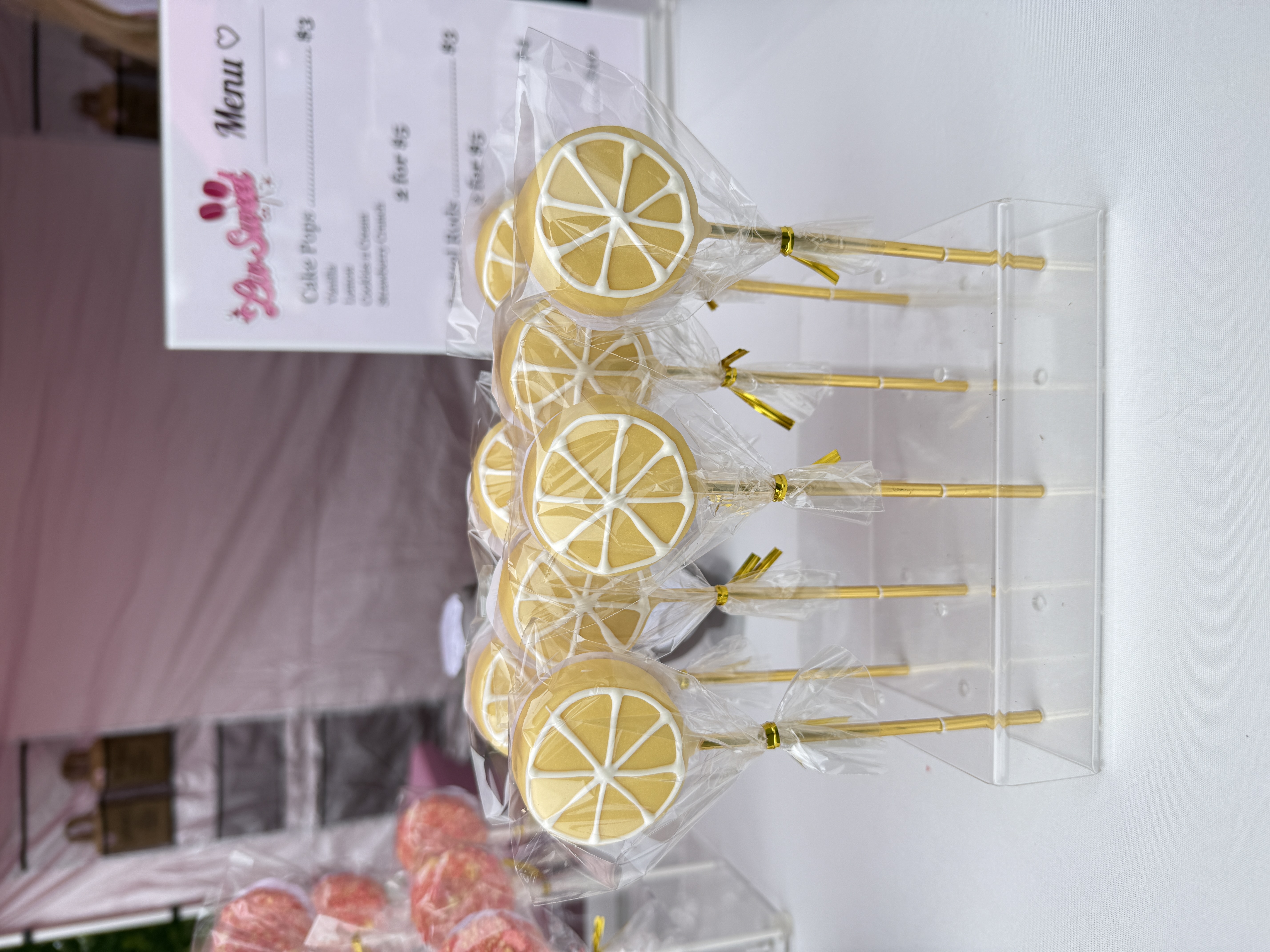 Lemon Cakepops